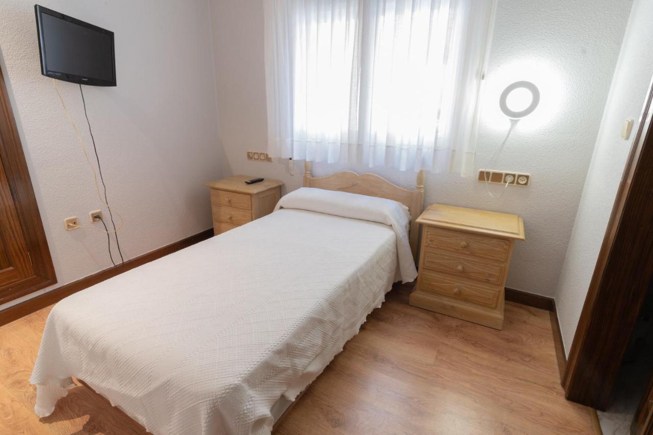 Hotel Rio Cea Puente Almuhey Extérieur photo