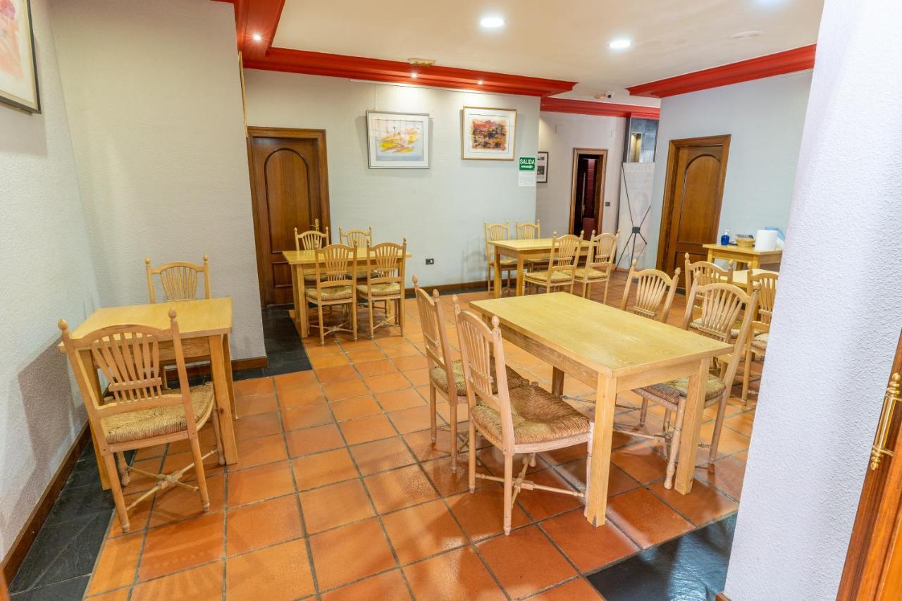 Hotel Rio Cea Puente Almuhey Extérieur photo