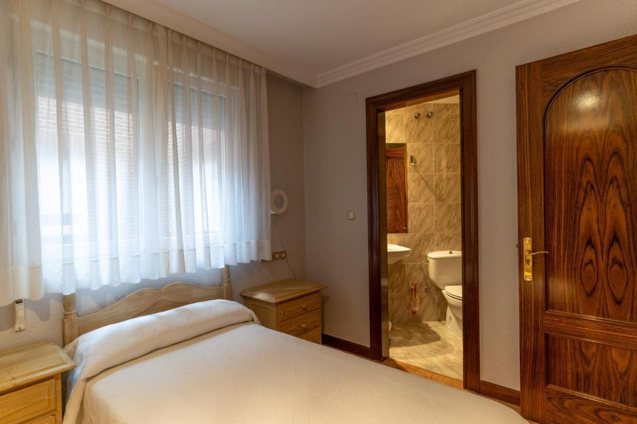 Hotel Rio Cea Puente Almuhey Extérieur photo